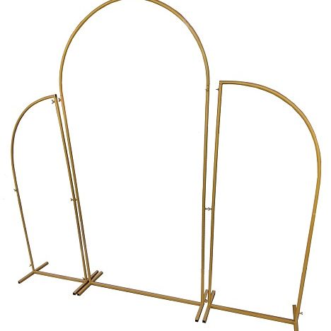 KOD 223<br><strong>ŚCIANKA  ZŁOTA  MODUŁOWA</strong><br>Wymiary: 80 x 160, 80 x 180, 80 x 200<br><strong>Ilość na stanie: 1</Strong><br><strong>Cena wypożyczenia: 150 zł (50 zł/szt)</strong>