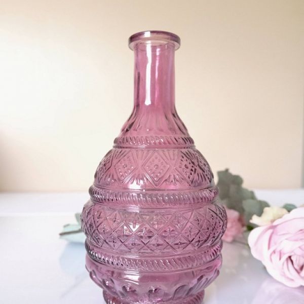 KOD 159<br><strong> WAZON RÓŻOWY </strong><br>Wymiary: h 23 cm<br><strong>Ilość na stanie: 4</strong><br><strong>Cena wypożyczenia: 5 zł</strong>